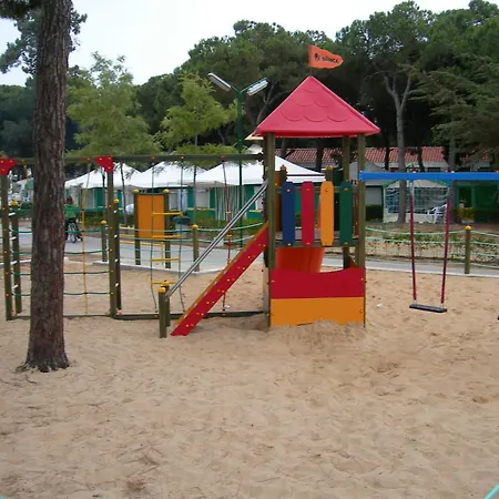 Campsite Parque De Campismo Orbitur Costa De Caparica 3*
