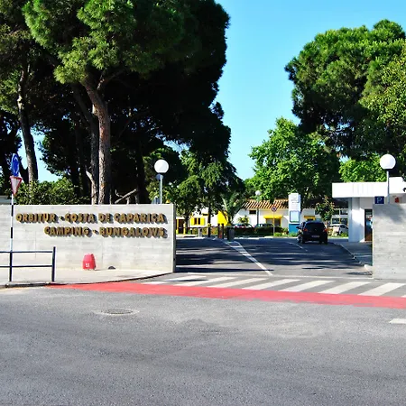 Parque De Campismo Orbitur 营地 卡帕里卡海岸