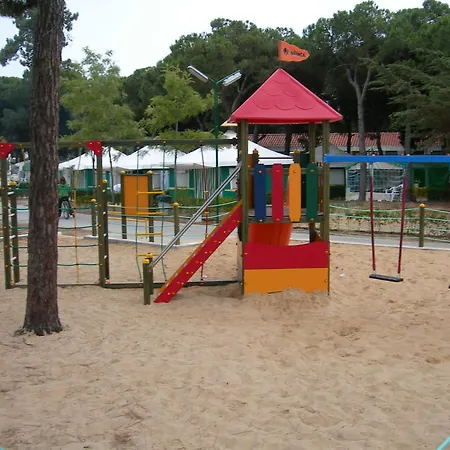 אתר קמפינג Parque De Campismo Orbitur 3*