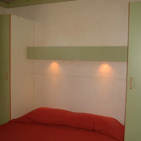 Parque De Campismo Orbitur 营地